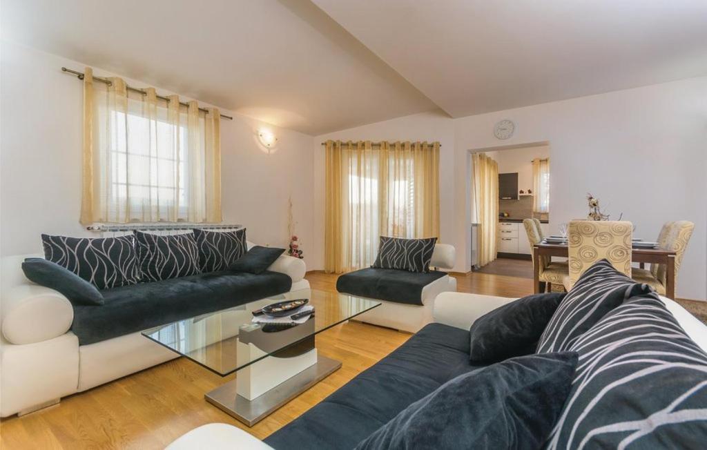 Apartmani Leiva Лабин Экстерьер фото