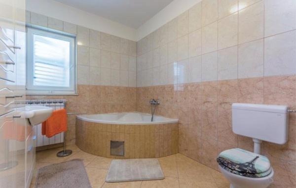 Apartmani Leiva Лабин Экстерьер фото