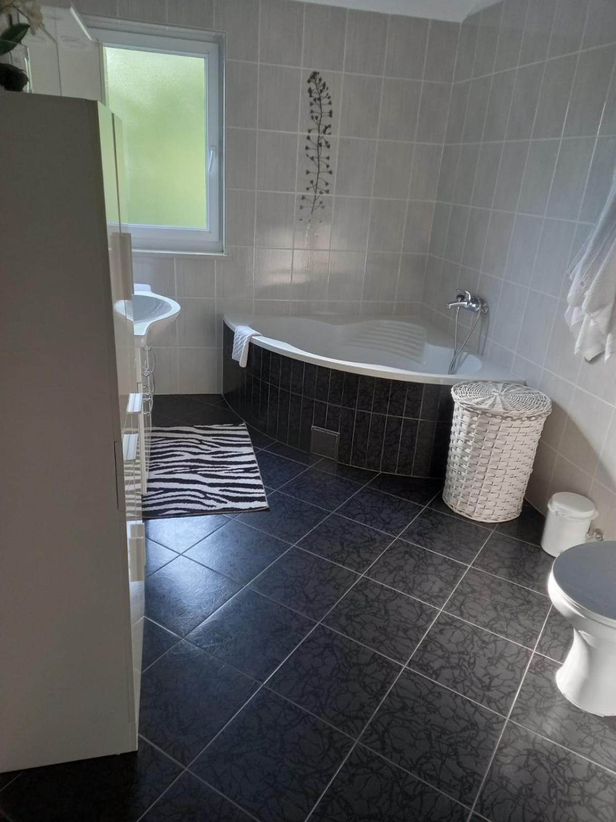Apartmani Leiva Лабин Экстерьер фото